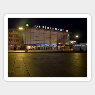 Cologne Station at night Magnet